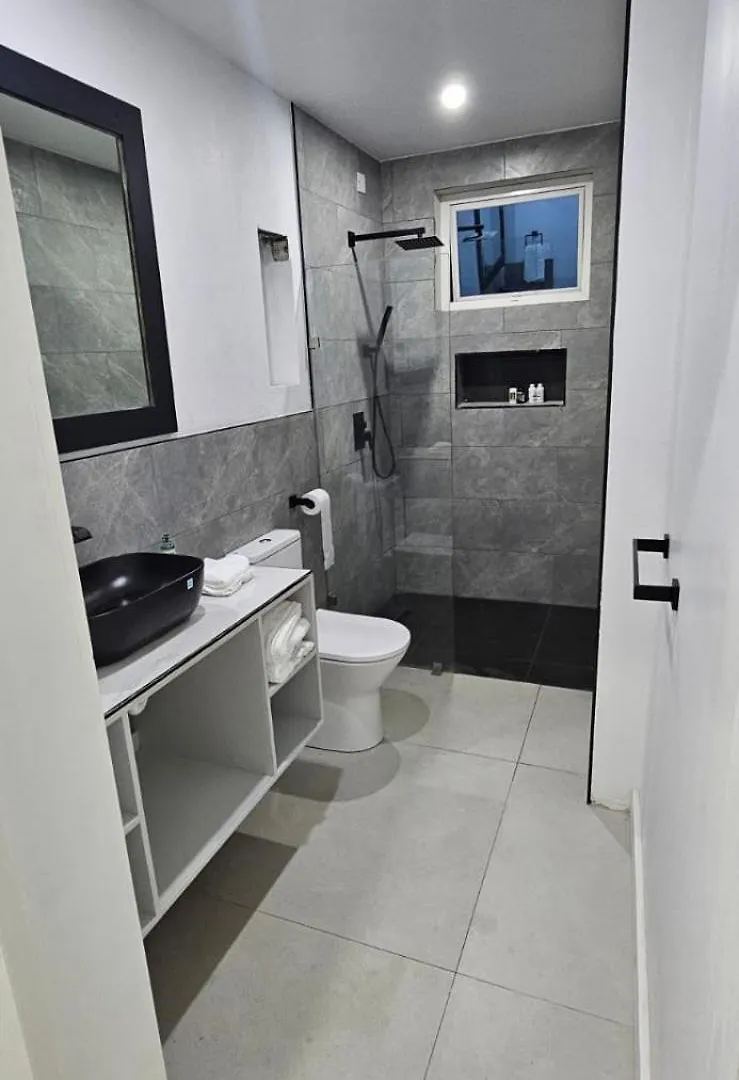 Daire Highrise Condos The Lime
